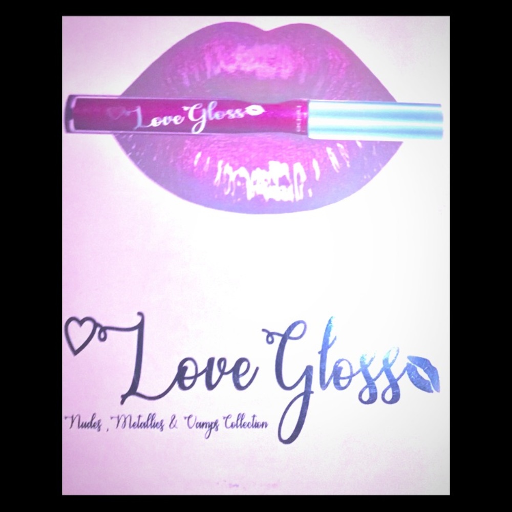 Bebe lip gloss gift set brand new 9 lip glosses